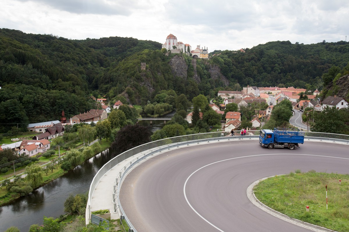 II/398 Vranov nad Dyjí průtah - Onšov