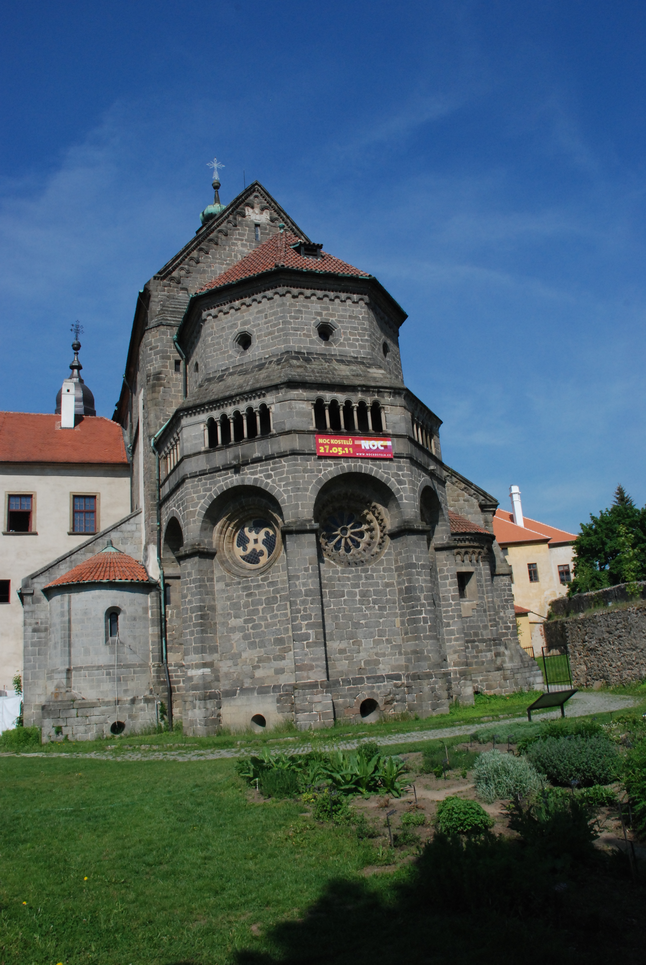 Obnova a rekonstrukce historického vstupu do baziliky sv. Prokopa v Třebíči