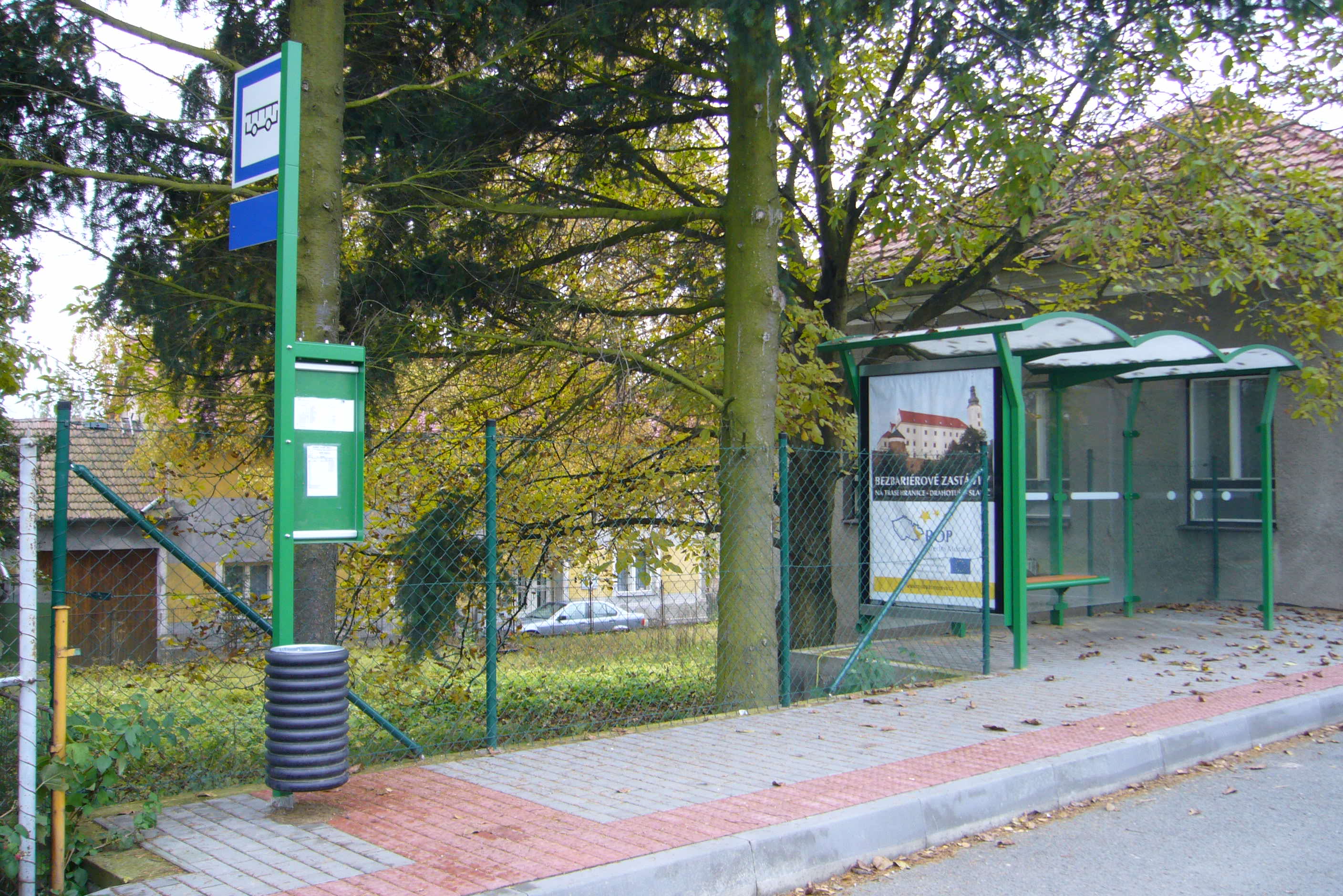 Bezbariérové zastávky na trase Hranice-Drahotuše-Slavíč