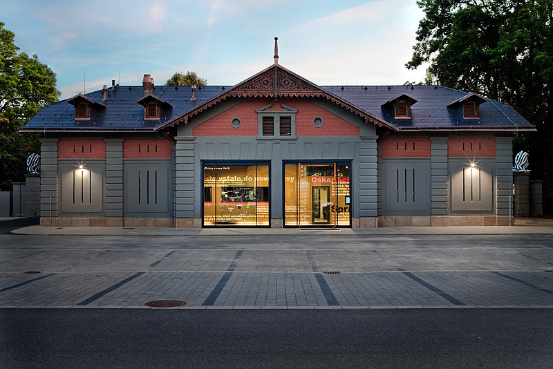 Informační centrum a kavárna Oskara Schindlera
