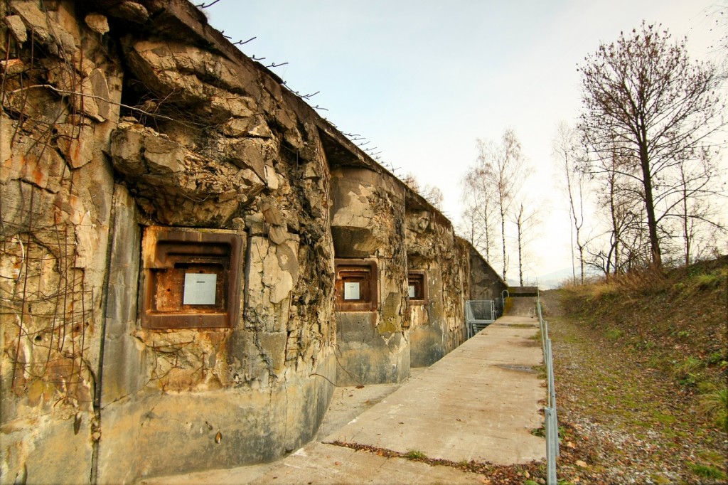 Zvýšení turistické atraktivity Kralické pevnostní oblasti - revitalizace tvrze Hůrka