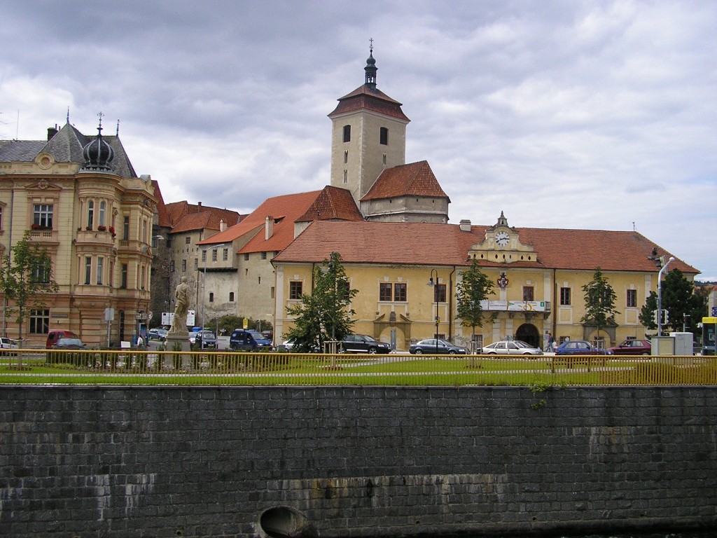 Lávka u Strakonického hradu - posílení provázanosti městských atraktivit