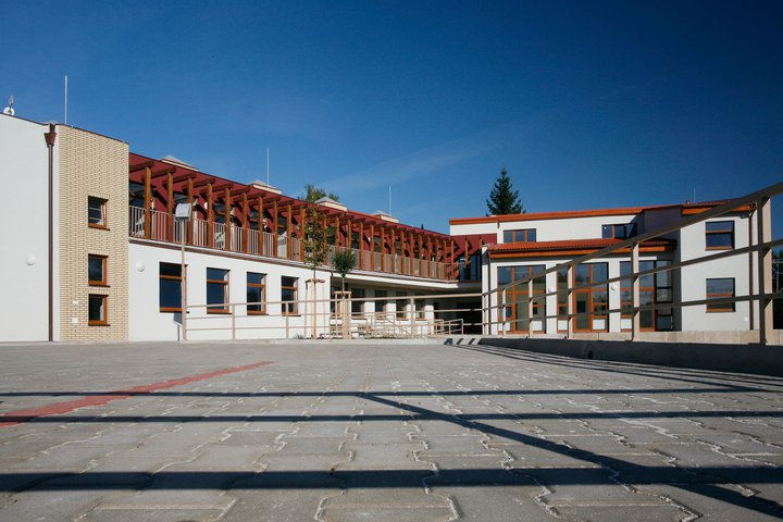Kasárna Kolín - Komunitní centrum sociálních služeb