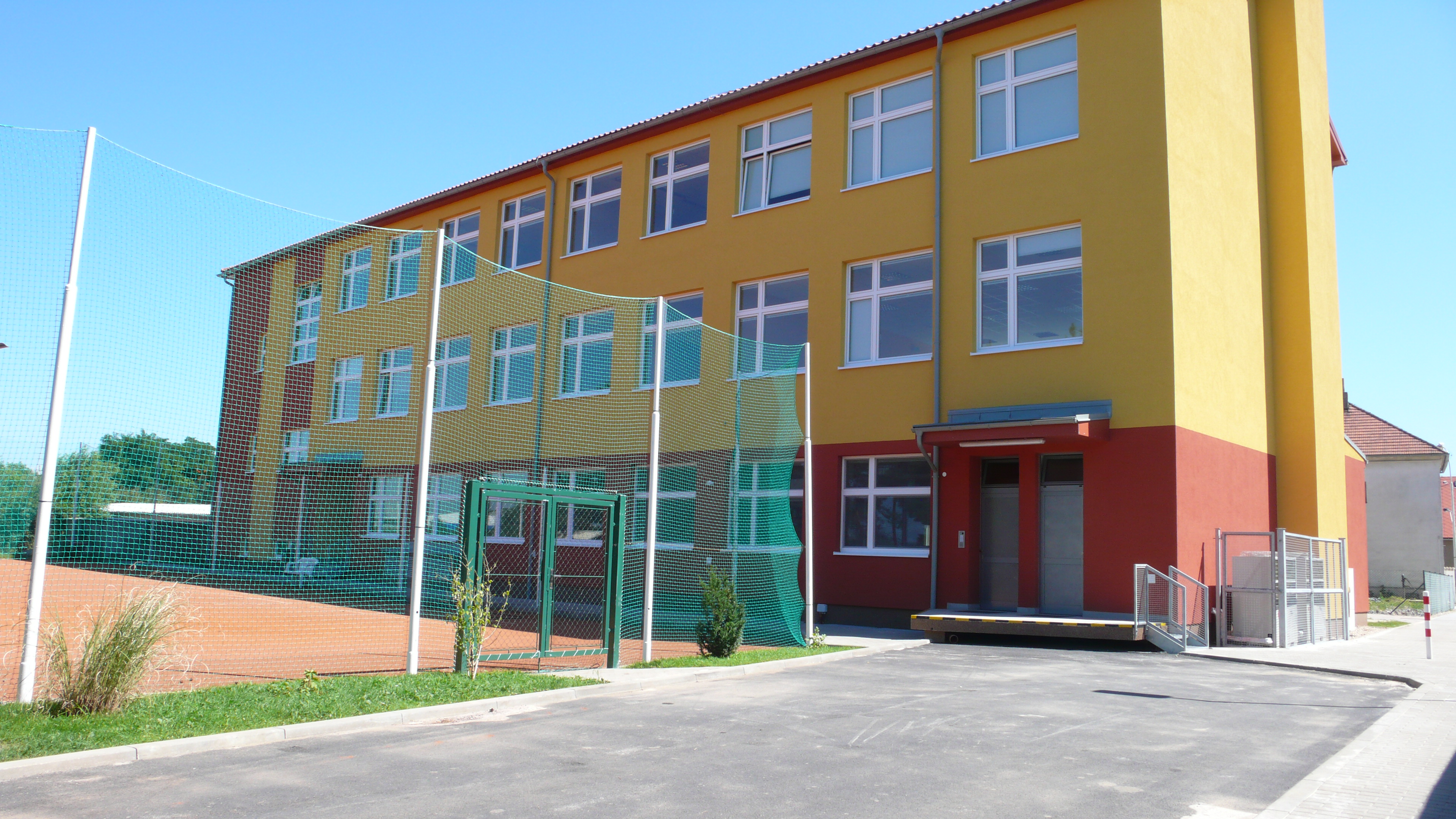 Dostavba Základní školy Šestajovice
