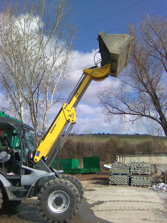 Nákup nové technoogie pro zlepšení zpracování odpadního materiálu