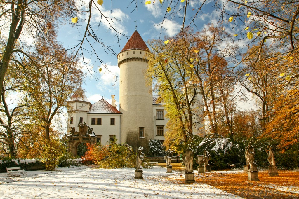 Rekonstrukce lipové aleje k zámku Konopiště