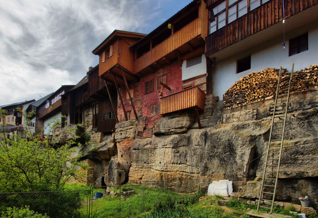 Sanace skalního masivu pod Ptačími domky