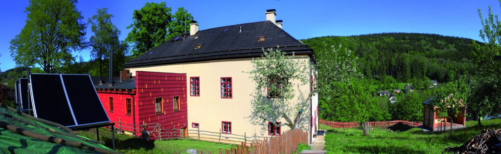 Ekocentrum DOTEK Krkonoše - vzdělávací a poradenské středisko pro Královéhradecký kraj. Etapa I., II. a III.