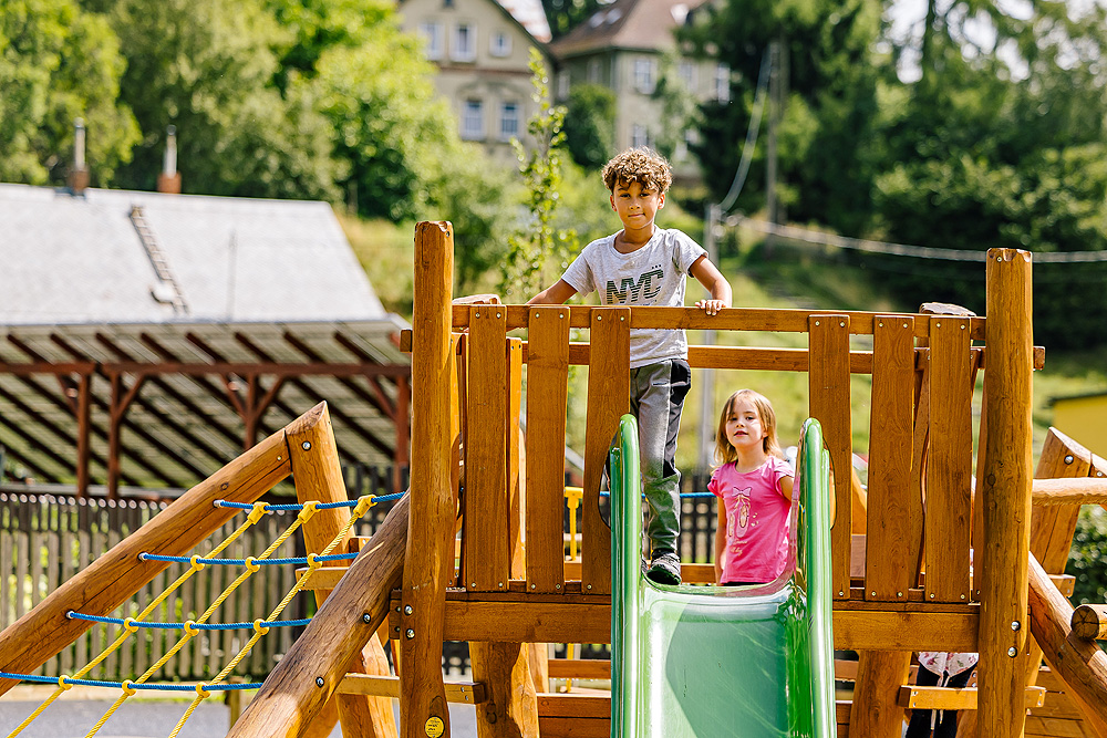 ÚPRAVA LOKALIT DOLNÍ POUSTEVNA  - HORNÍ POUSTEVNA