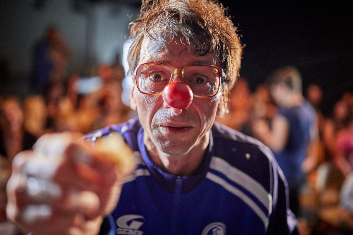 OKO -  mobilní komunitní centrum -  Žijeme a bavíme se spolu