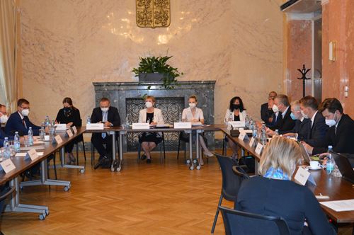 Zástupci MMR diskutovali s Národní delegací ČR v Evropském výboru regionů o přípravě na české předse