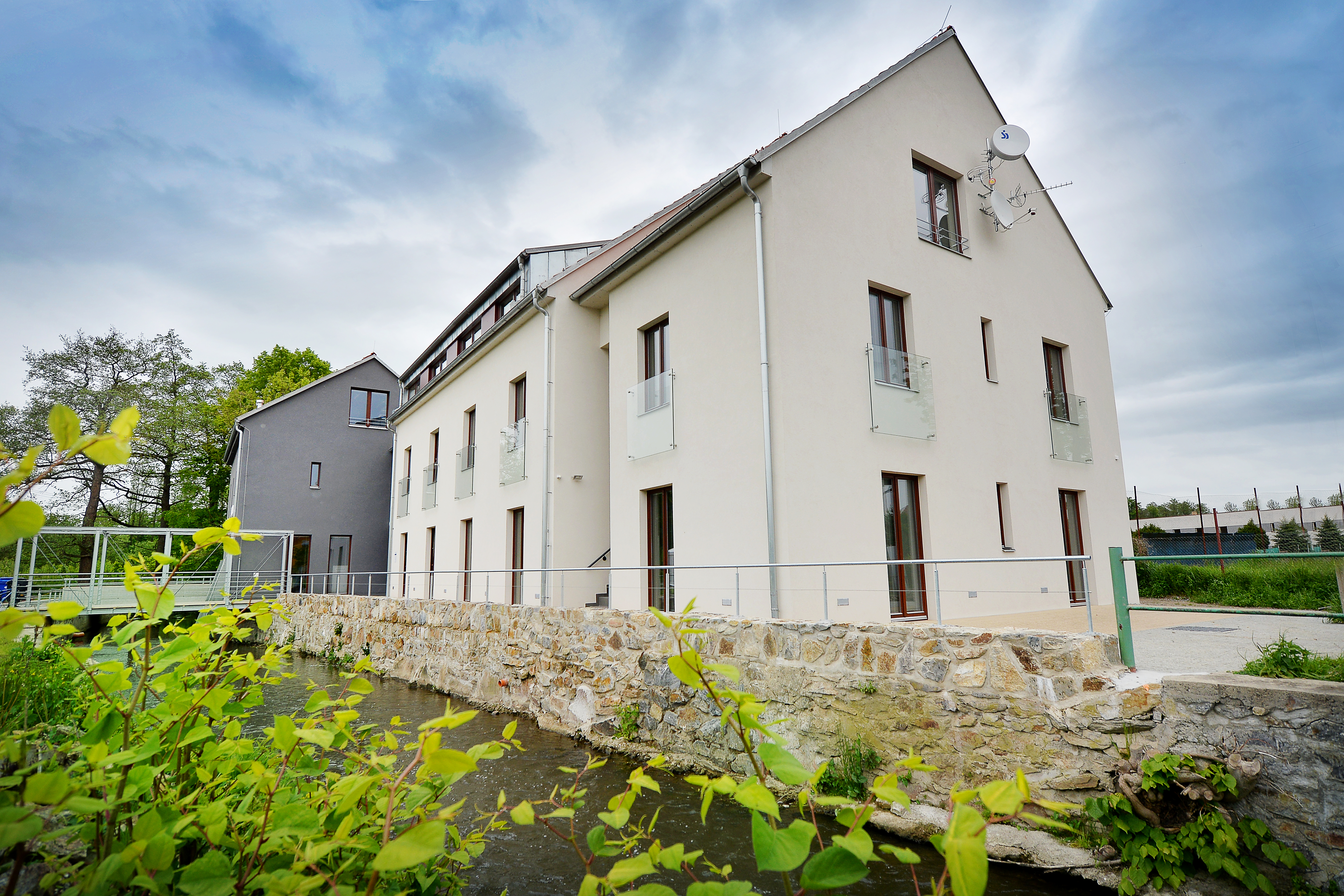 Mezinárodní environmentální vzdělávací, poradenské a informační středisko ochrany vod Vodňany