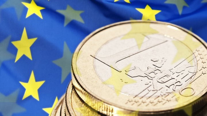 Lídři EU se shodli na fondu obnovy a rozpočtu. Česko bude čerpat 35,7 miliardy eur