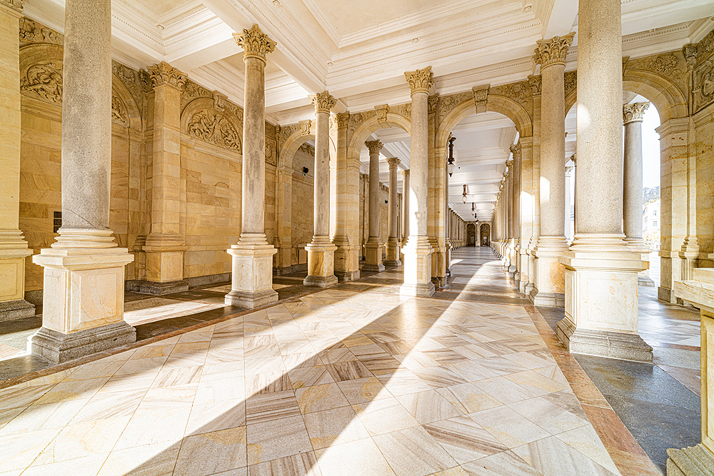 Karlovy Vary - Mlýnská kolonáda - dílčí úprava