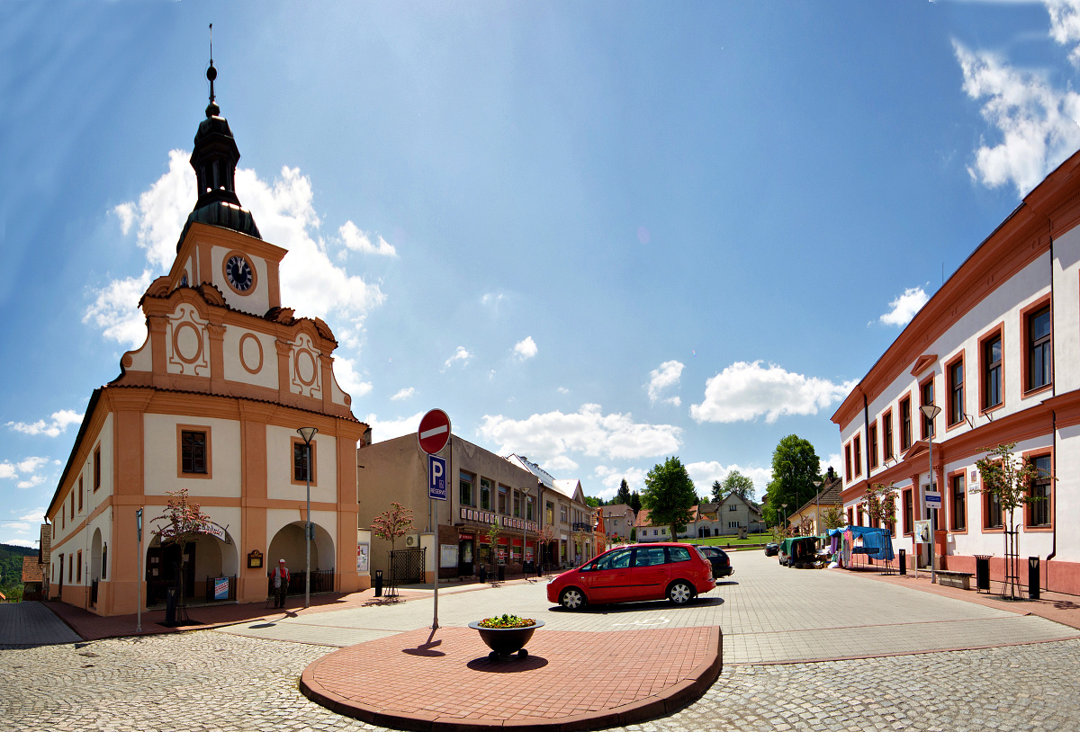Rekonstrukce náměstí v obci Stříbrná Skalice